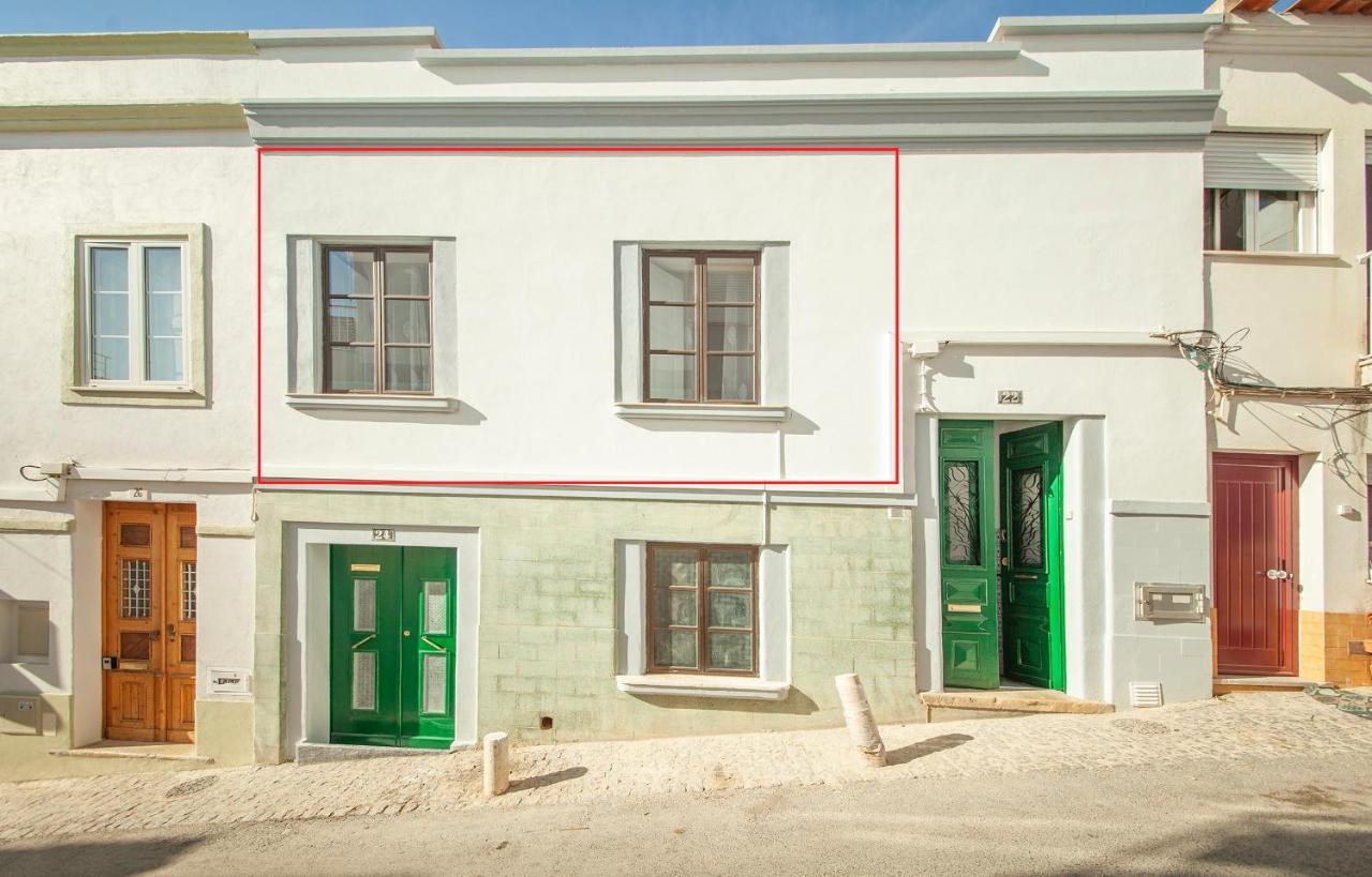 A45 - Oliveira Historic Apartment Lagos Exterior photo