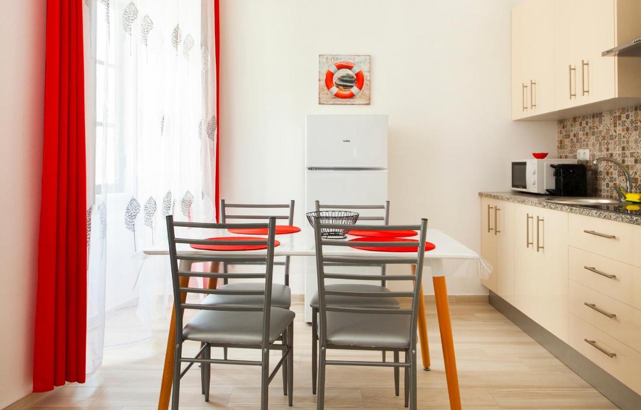 A45 - Oliveira Historic Apartment Lagos Exterior photo